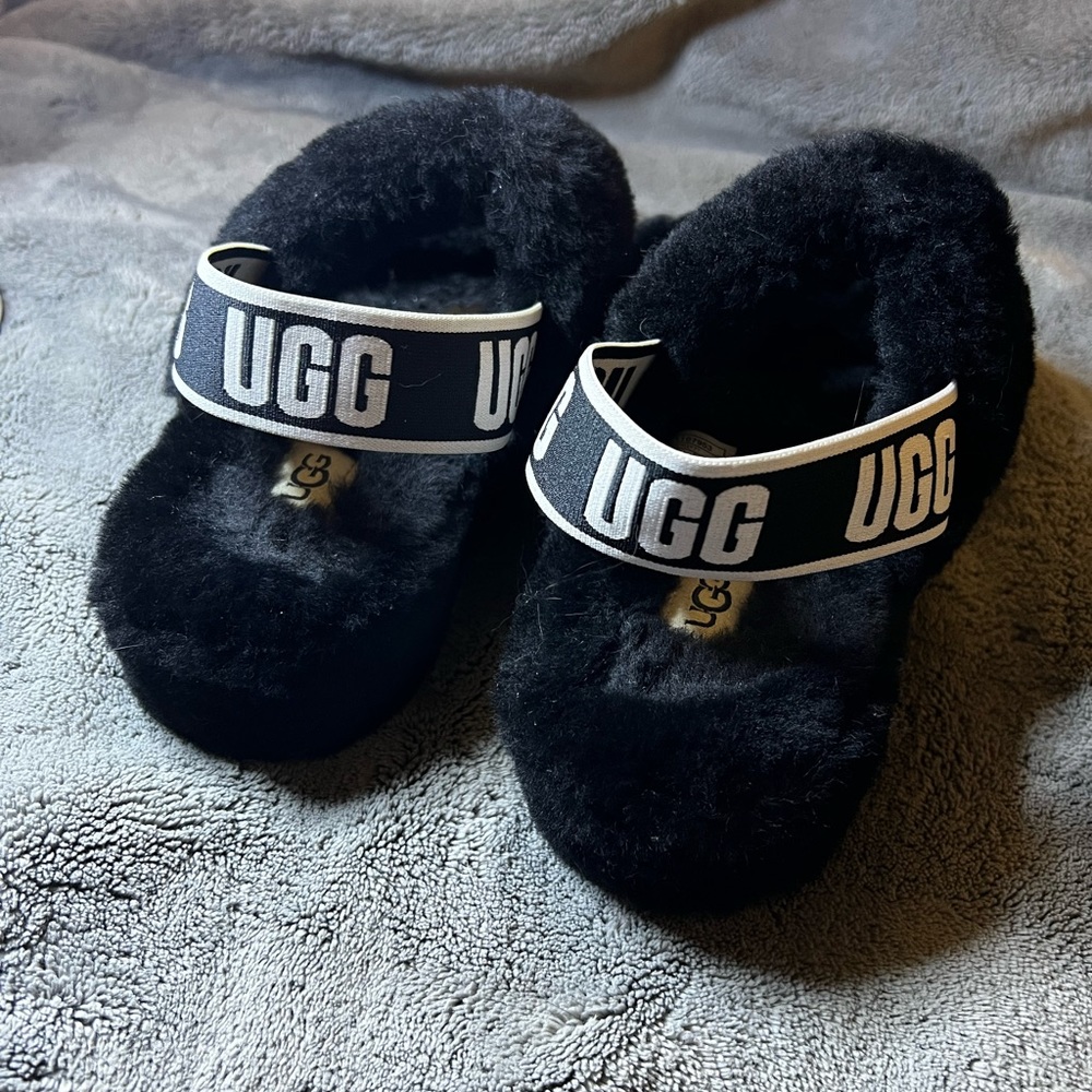 Ugg Fluff Yeah - image 3